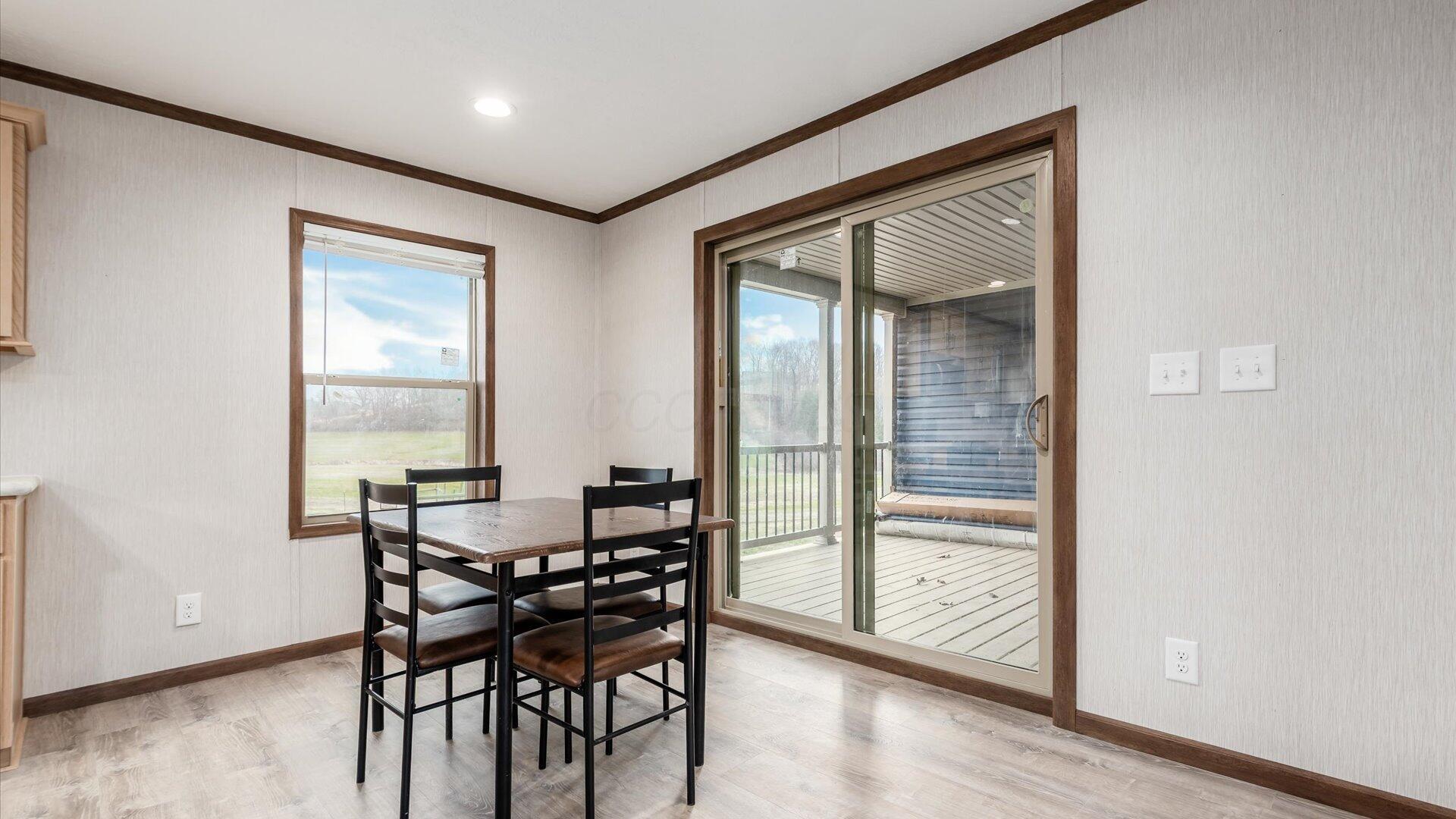 4107 Pleasant Hill Road Waverly, OH 45690 - Photo 10 of 43 08-zj 4107 Pleasant Hill Rd019