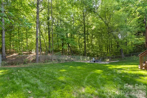 $365,000 | 5904 Scots Bluff Drive, Charlotte, NC 28227