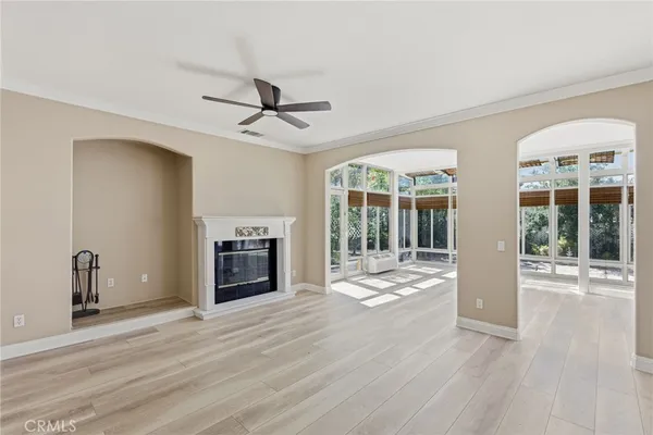 $4,000 | 32935 Adelante Street, Temecula, CA 92592