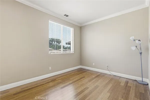 $4,000 | 32935 Adelante Street, Temecula, CA 92592