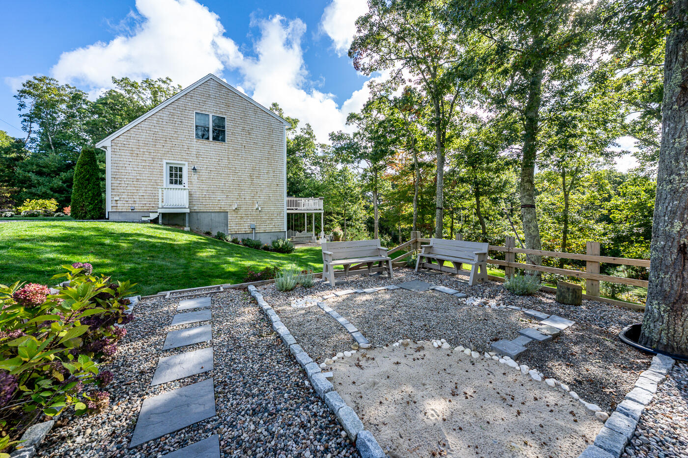 137 Falmouth-Sandwich Road Mashpee, MA 02649 - Photo 7 of 59 front7