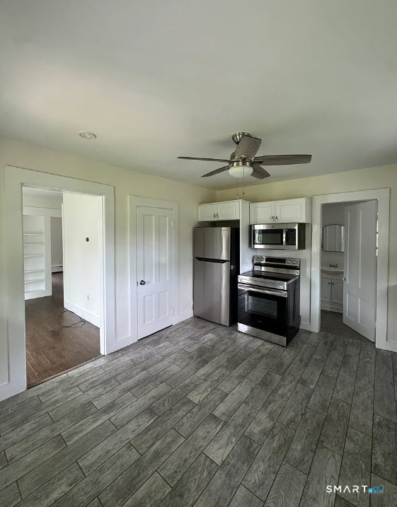 25 Drive Way Guilford, CT 06437 - Photo 13 of 24