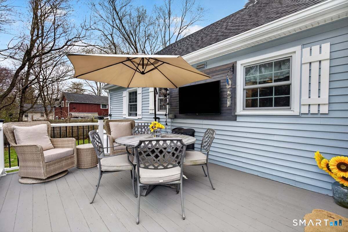 10 Scott Street Norwalk, CT 06851 - Photo 33 of 40