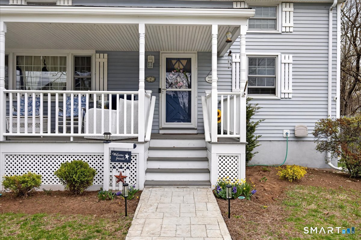 10 Scott Street Norwalk, CT 06851 - Photo 4 of 40