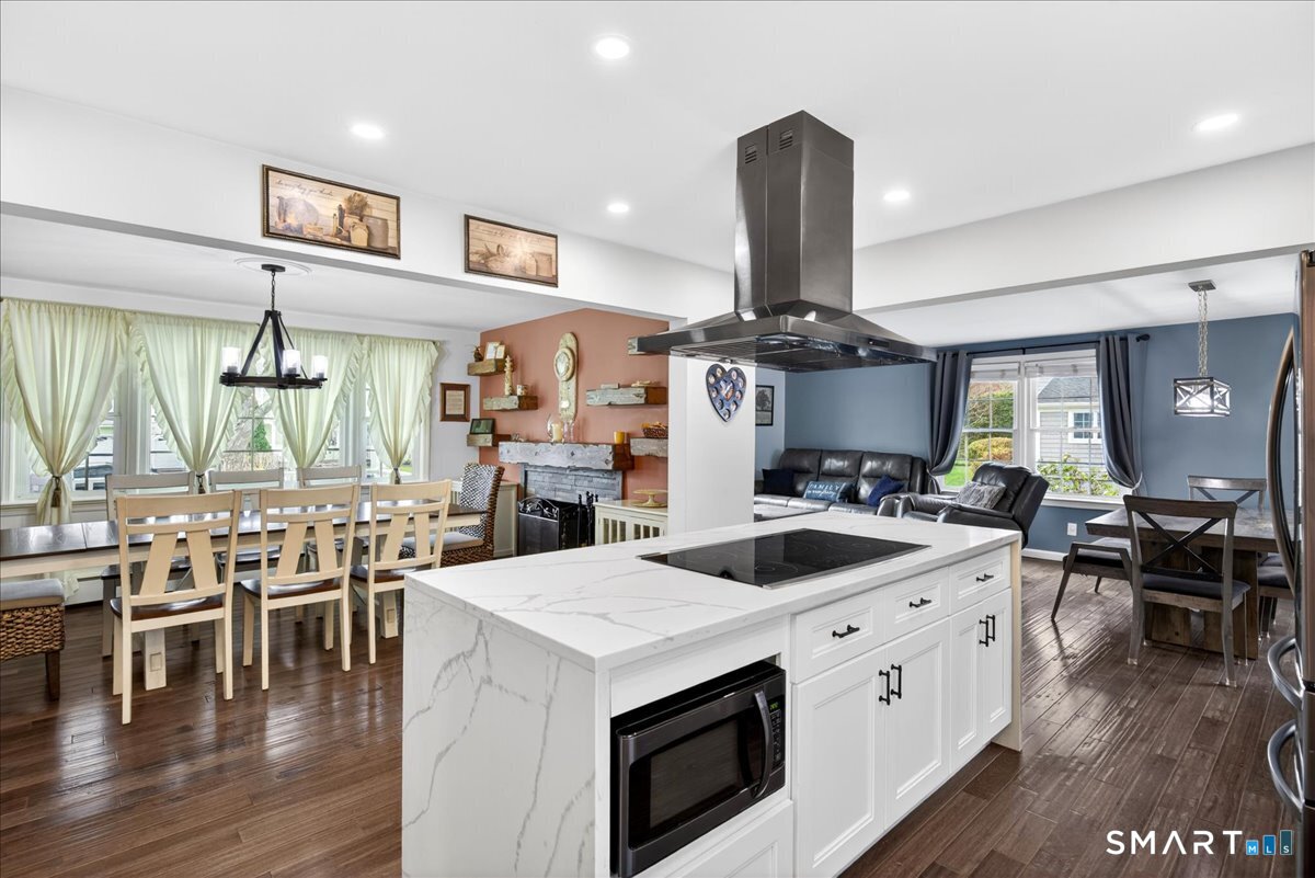 10 Scott Street Norwalk, CT 06851 - Photo 9 of 40