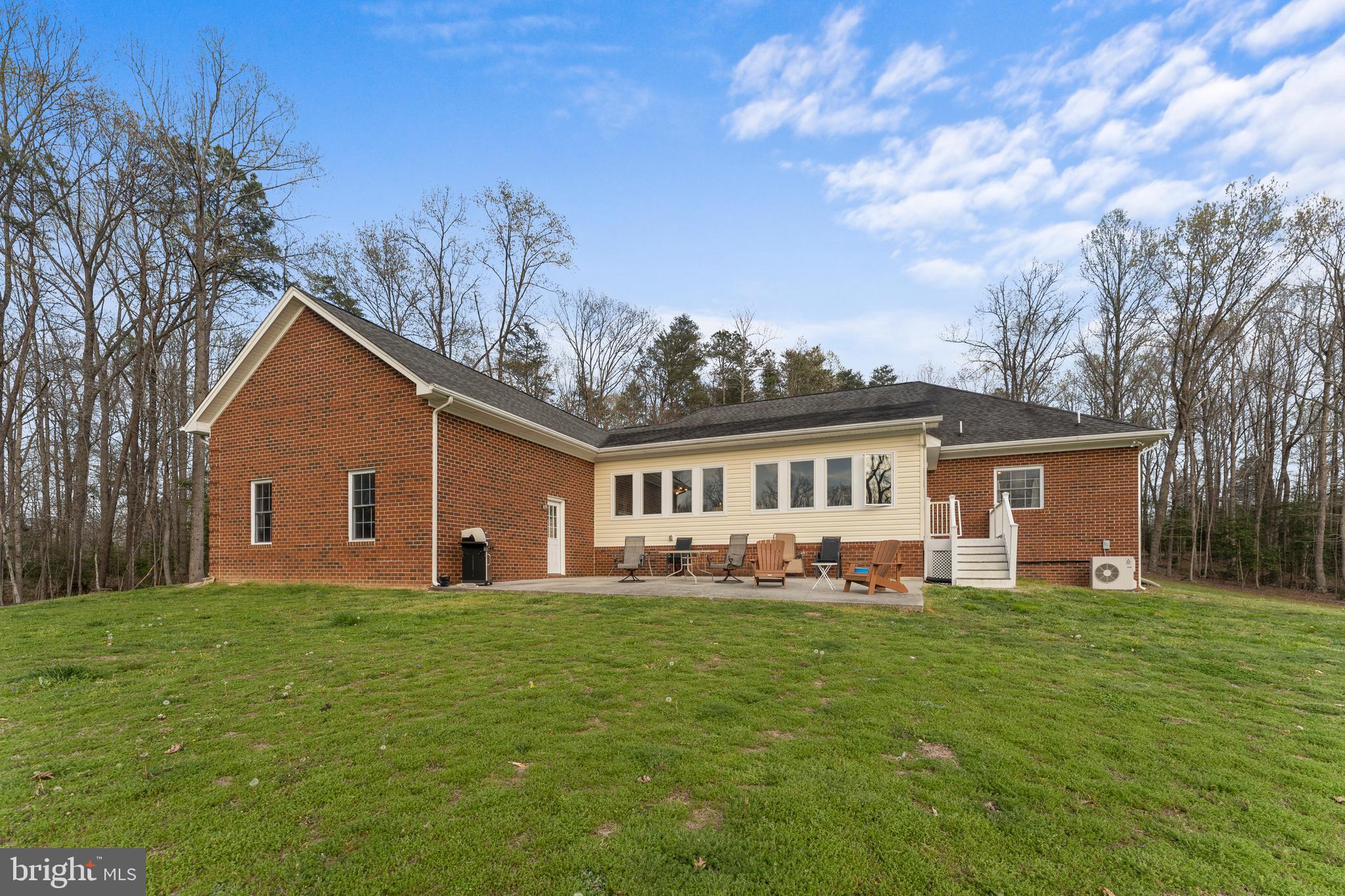20202 Pendleton Road Bowling Green, VA 22427 - Photo 5 of 38 Gallery Image 5