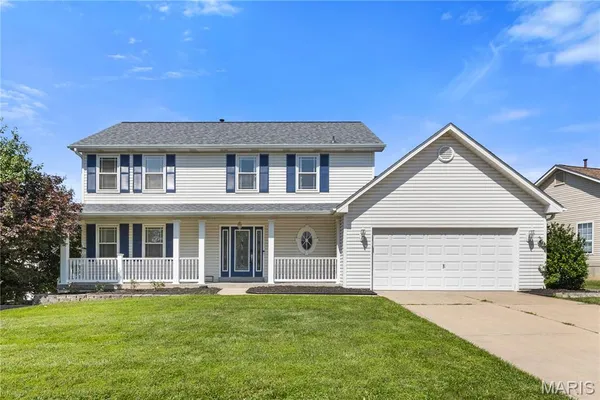 $399,900 | 37 Meadow Spring Drive, St. Charles, MO 63303