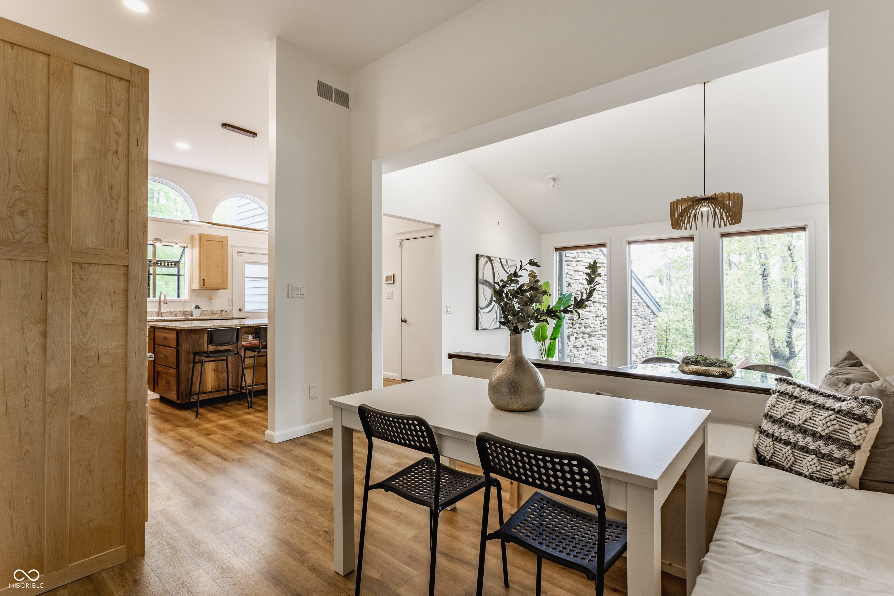 12469 Spring Mill Road Carmel, IN 46032 - Photo 17 of 66