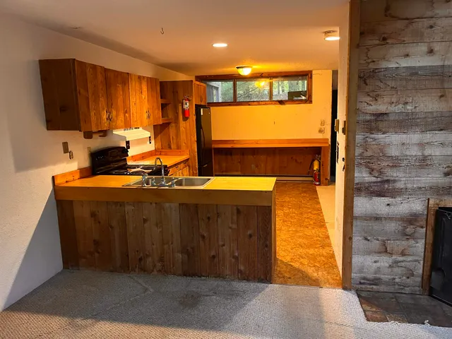 $295,000 | 136 Grand Hollow Road, Unit 13, Warren, VT 05674