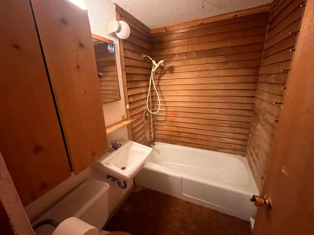 $295,000 | 136 Grand Hollow Road, Unit 13, Warren, VT 05674