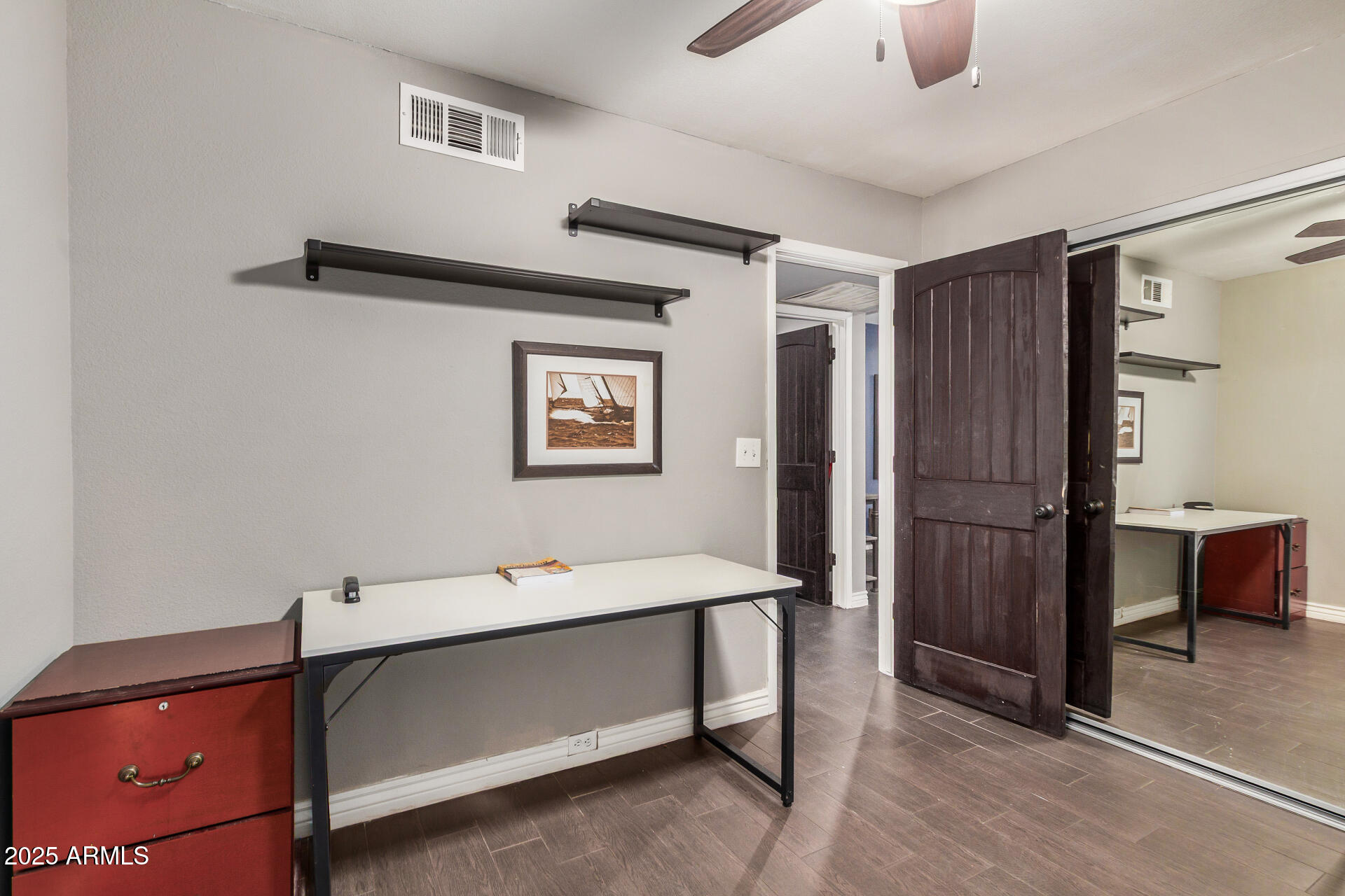 10449 North 9th Street Phoenix, AZ 85020 - Photo 26 of 40 Bedroom 3