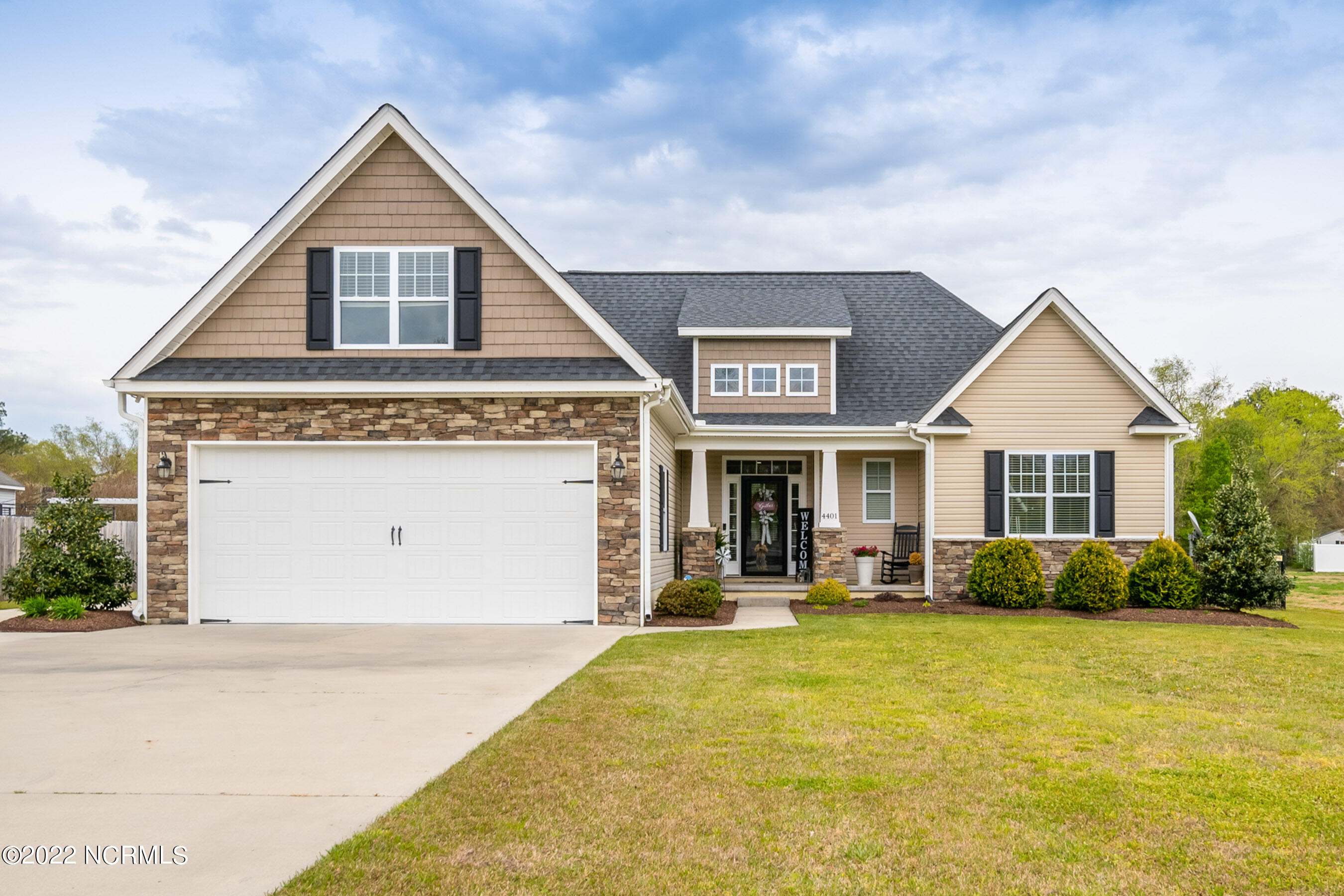 4401 Corey Road Winterville, NC 28590 - Photo 1 of 38 Front