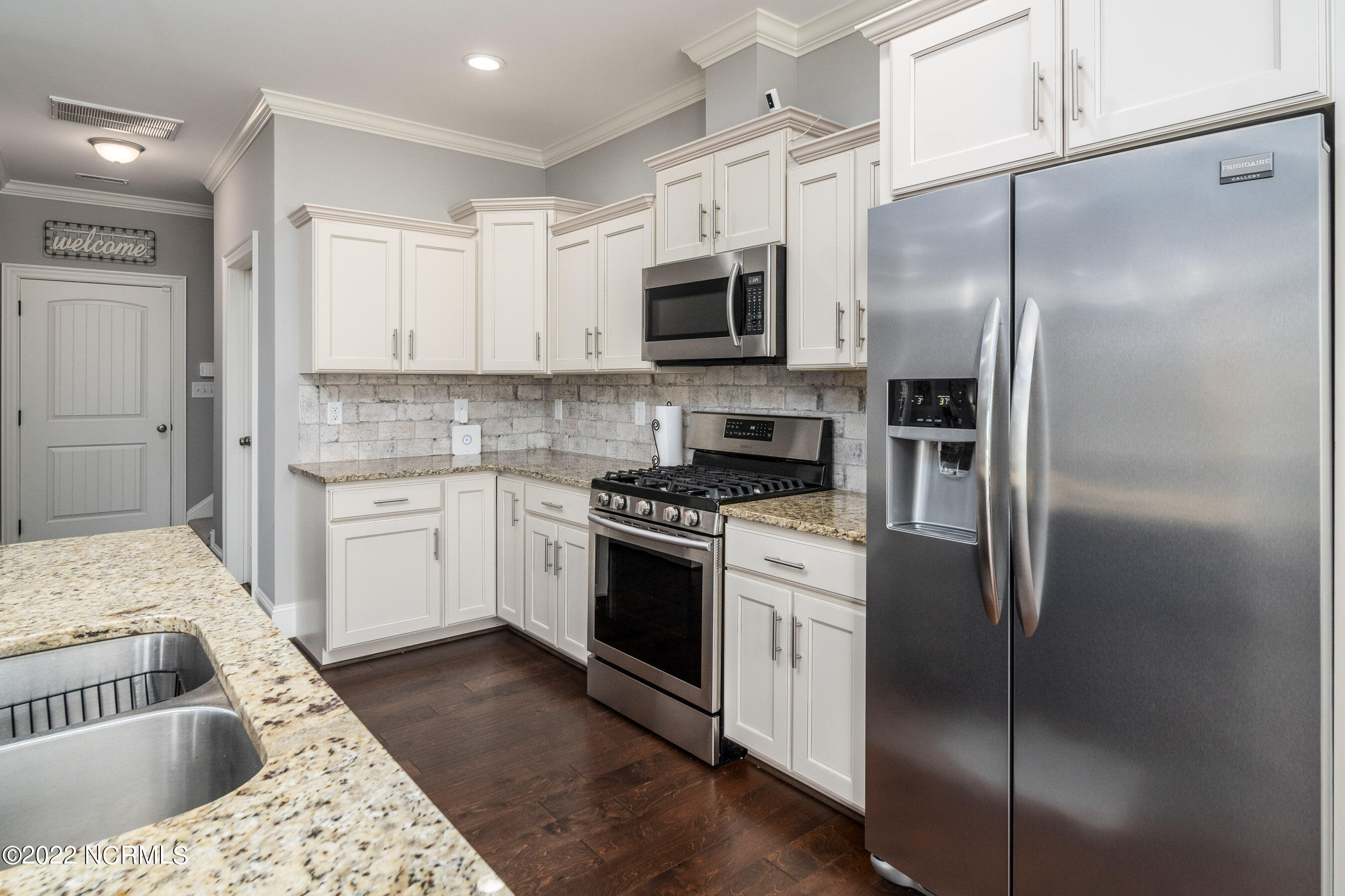 4401 Corey Road Winterville, NC 28590 - Photo 11 of 38 20220405 MLS D_Randolph 4401 Corey Rd Wi