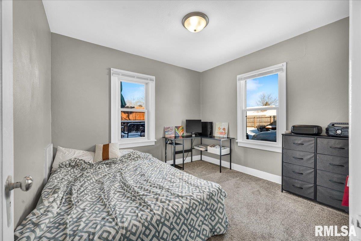 602 Ridge Street Washington, IL 61571 - Photo 11 of 37