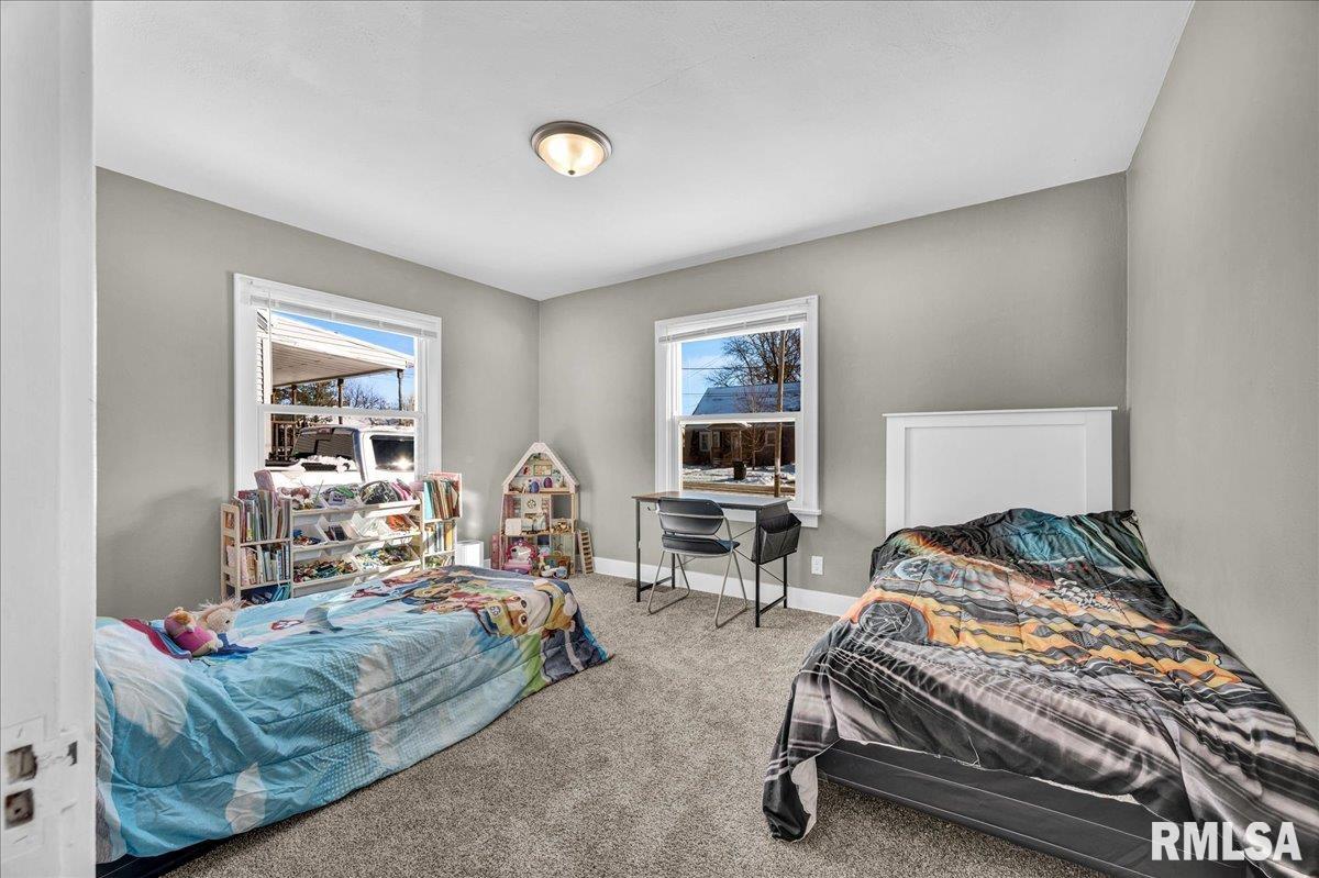 602 Ridge Street Washington, IL 61571 - Photo 13 of 37