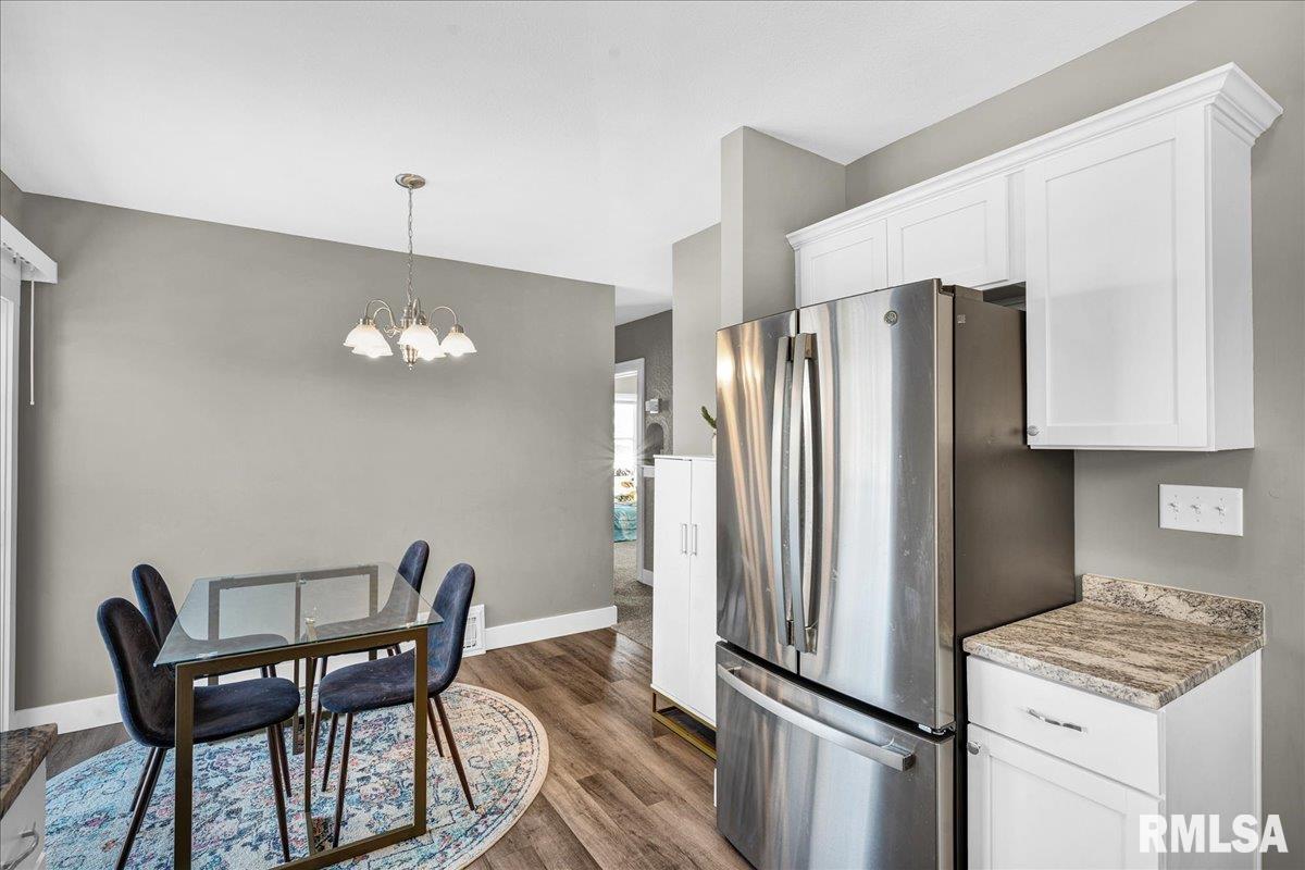 602 Ridge Street Washington, IL 61571 - Photo 10 of 37