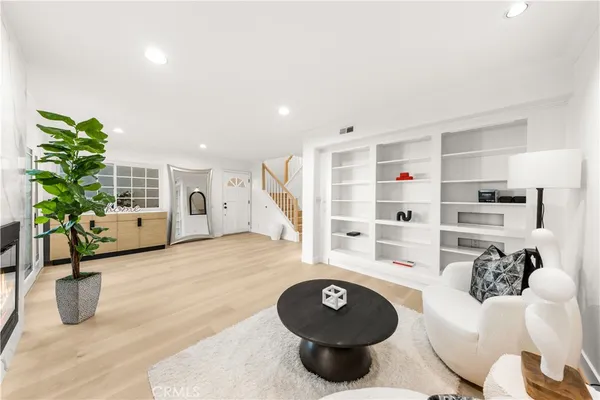 $2,080,000 | 54 Willow Tree Lane, Irvine, CA 92612