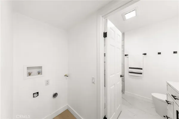 $2,080,000 | 54 Willow Tree Lane, Irvine, CA 92612