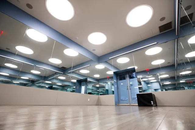 $890,000 | 25 Broad Street, Unit 14M | Financial District