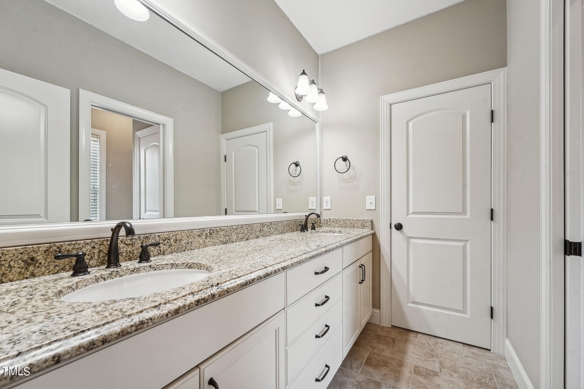 4917 Adler Pass Raleigh, NC 27612 - Photo 34 of 60 DSC09738