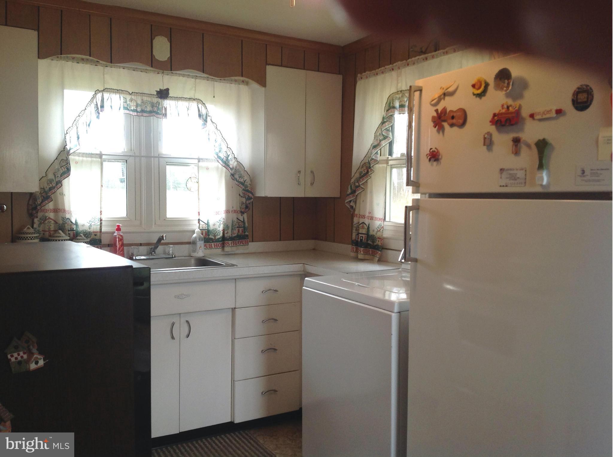 4976 Skinners Neck Road Rock Hall, MD 21661 - Photo 7 of 18 Kitchen