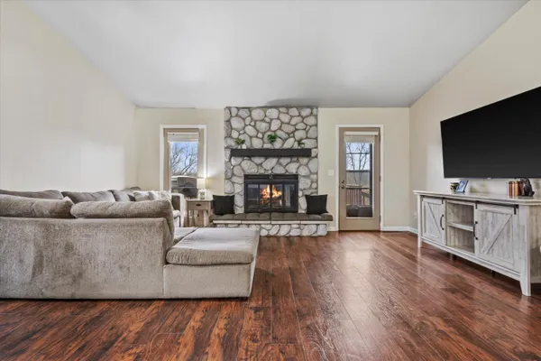 $509,900 | W324S7701 Paul Lane, Mukwonago, WI 53149
