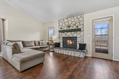 $509,900 | W324S7701 Paul Lane, Mukwonago, WI 53149