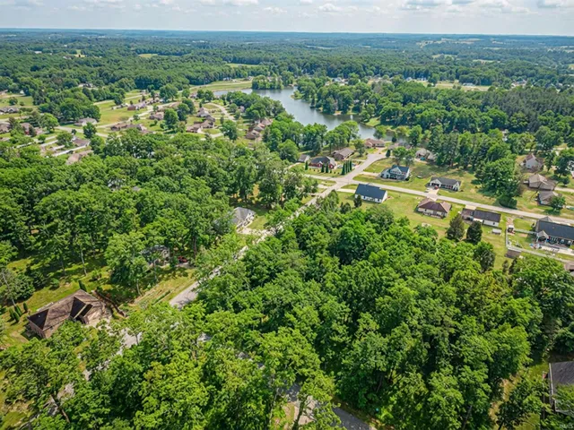 $10,900 | Noel Shores Noel Shores, Santa Claus, IN 47579