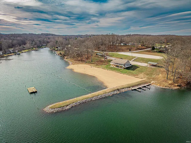 $10,900 | Noel Shores Noel Shores, Santa Claus, IN 47579