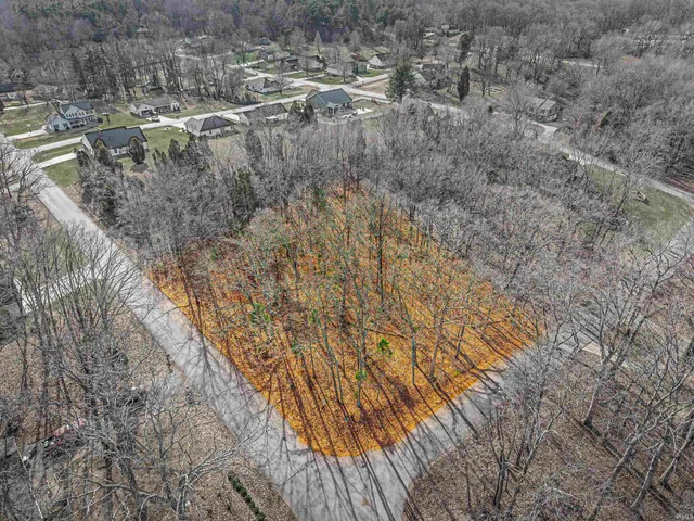 $10,900 | Noel Shores Noel Shores, Santa Claus, IN 47579