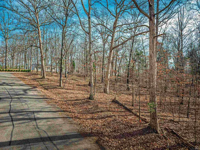 $10,900 | Noel Shores Noel Shores, Santa Claus, IN 47579