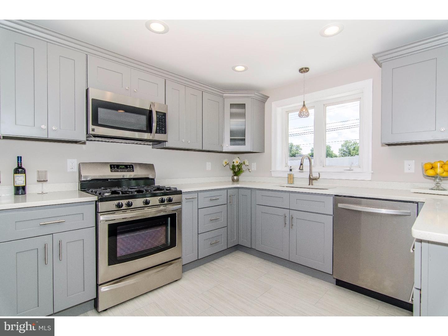 274 Gleaves Road Springfield, PA 19064 - Photo 8 of 22