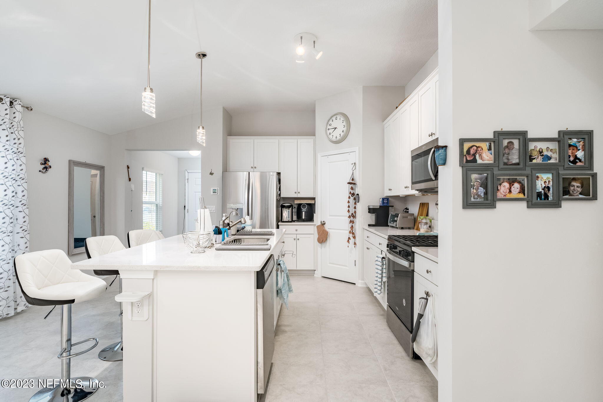 581 Meadow Ridge Drive St. Augustine, FL 32092 - Photo 6 of 25 6-web-or-mls-Meadow Ridge Dr. -11