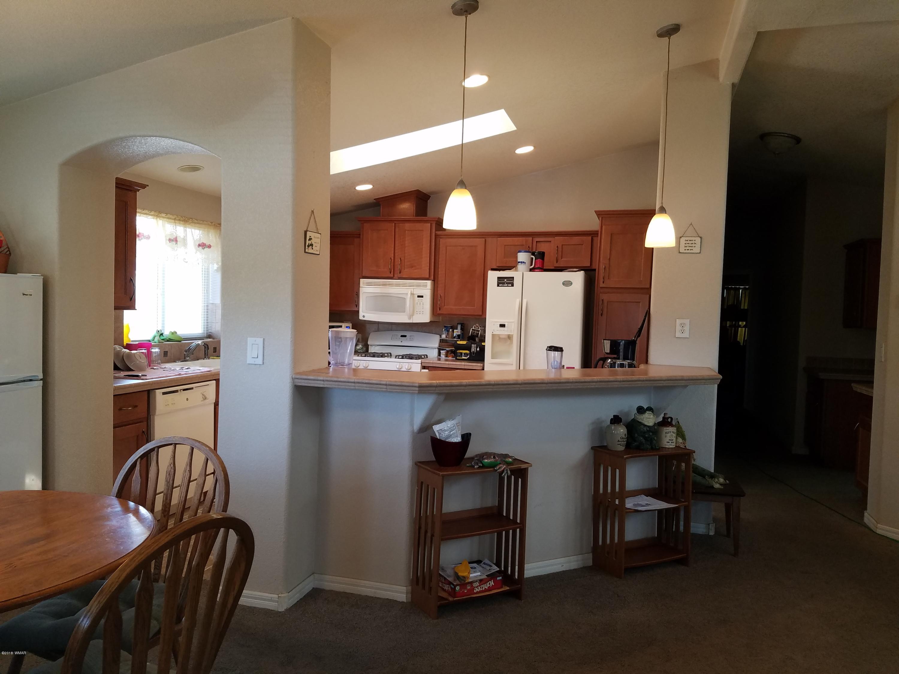 48 North Butler Street Eagar, AZ 85925 - Photo 11 of 42