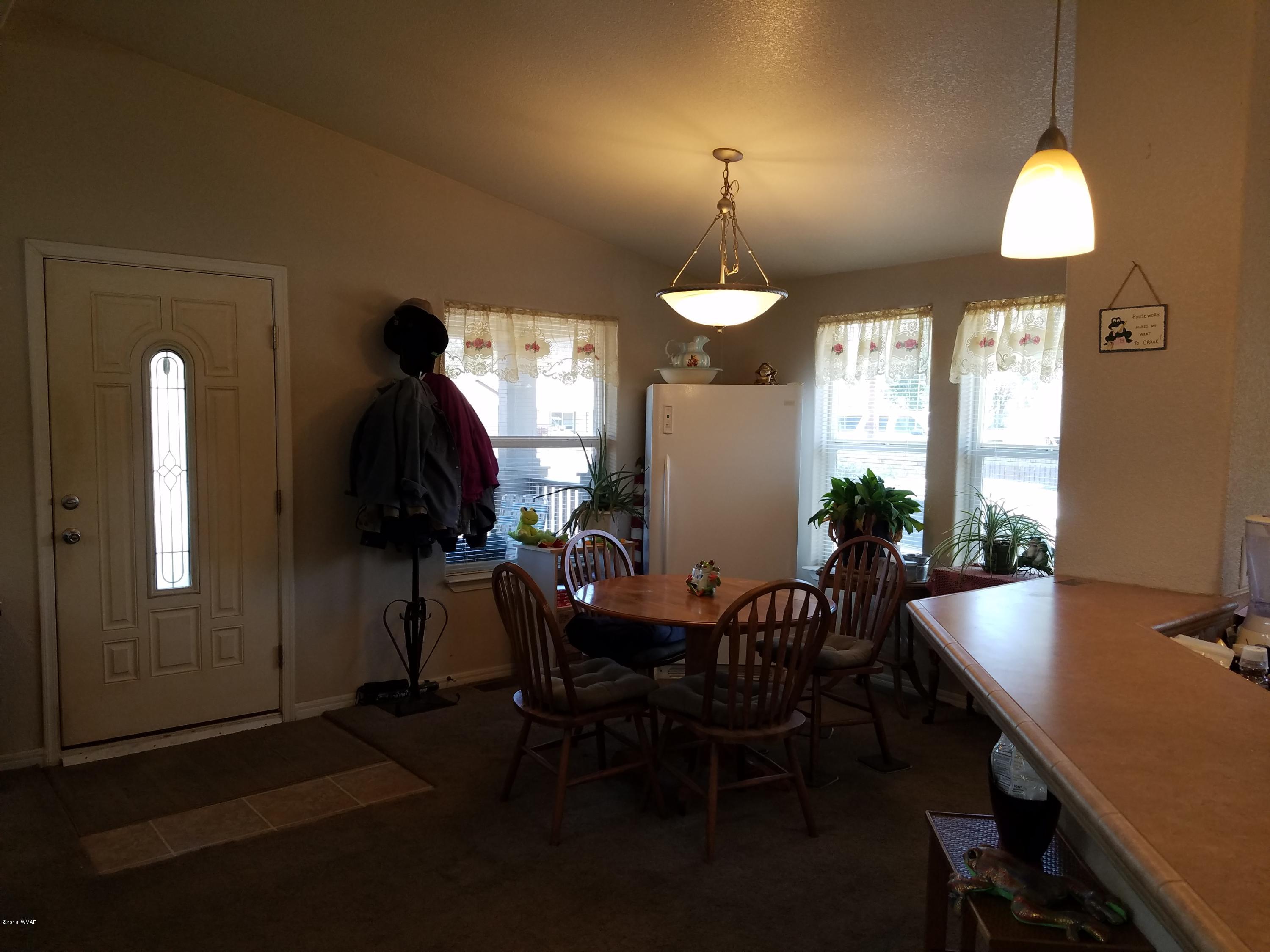 48 North Butler Street Eagar, AZ 85925 - Photo 15 of 42