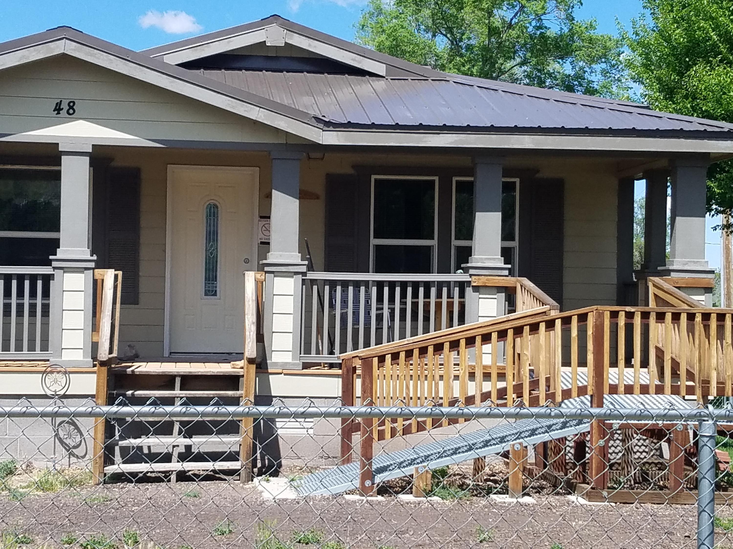 48 North Butler Street Eagar, AZ 85925 - Photo 2 of 42