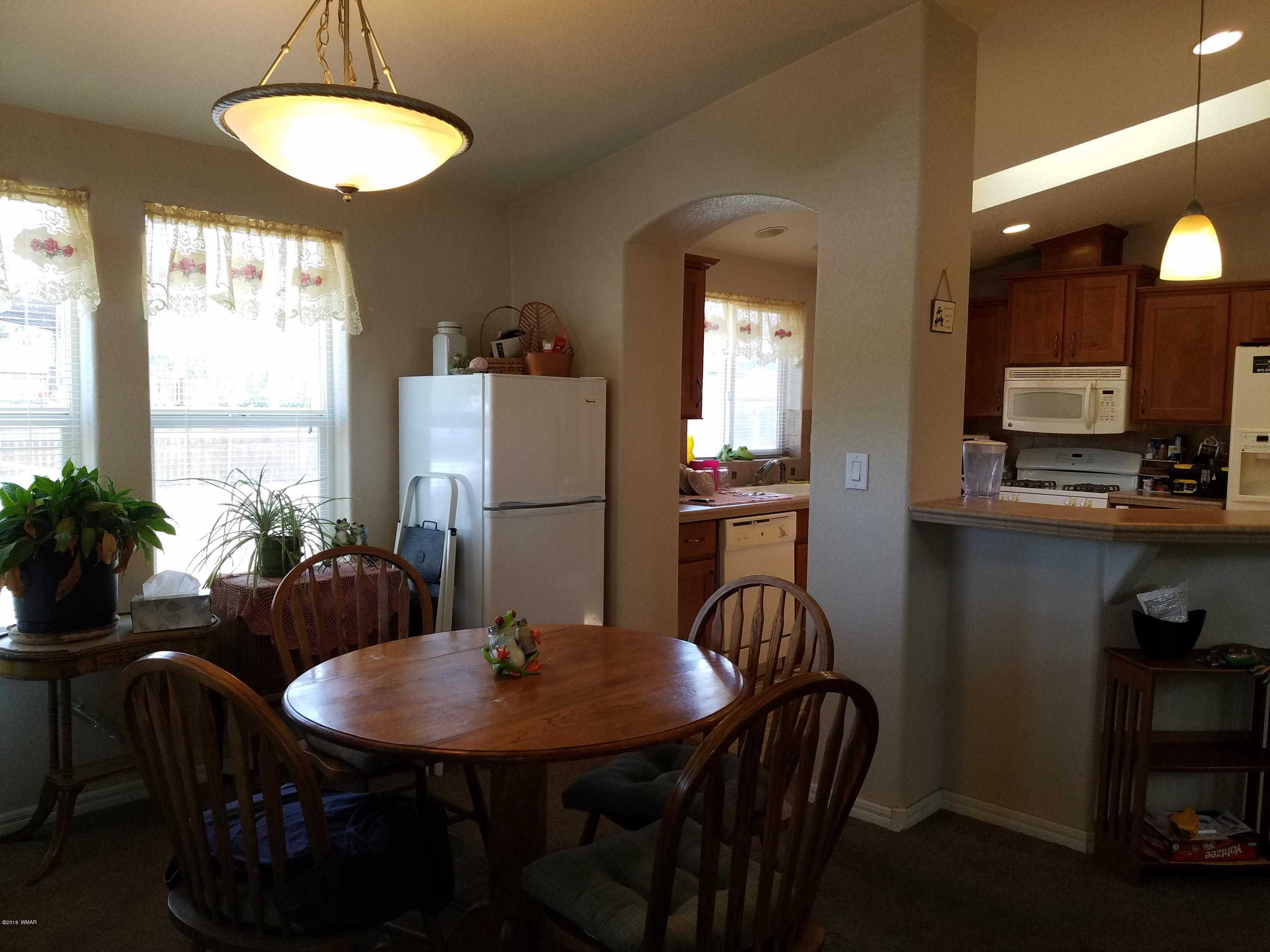48 North Butler Street Eagar, AZ 85925 - Photo 10 of 42