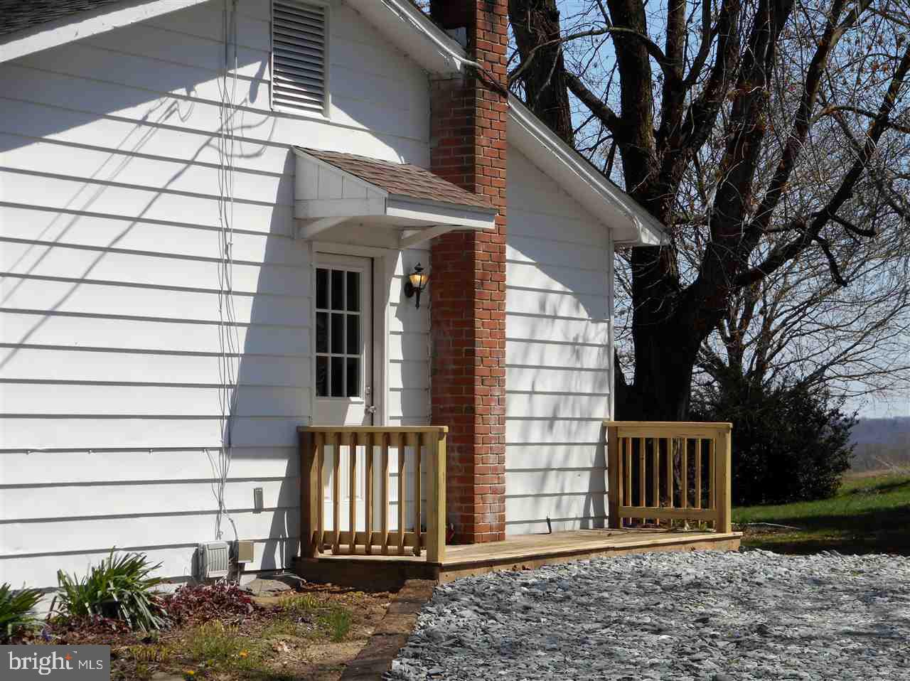 614 Bridgeton Road Fawn Grove, PA 17321 - Photo 3 of 7 Gallery Image 3