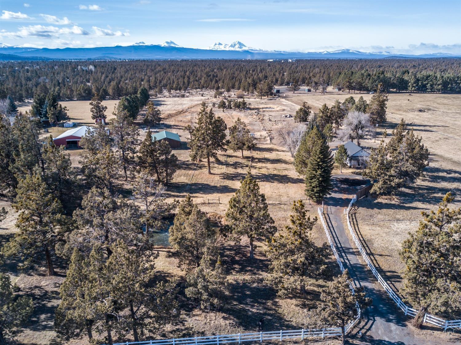 63635 Deschutes Market Road Bend, OR 97701 - Photo 1 of 25 Gallery Image 1