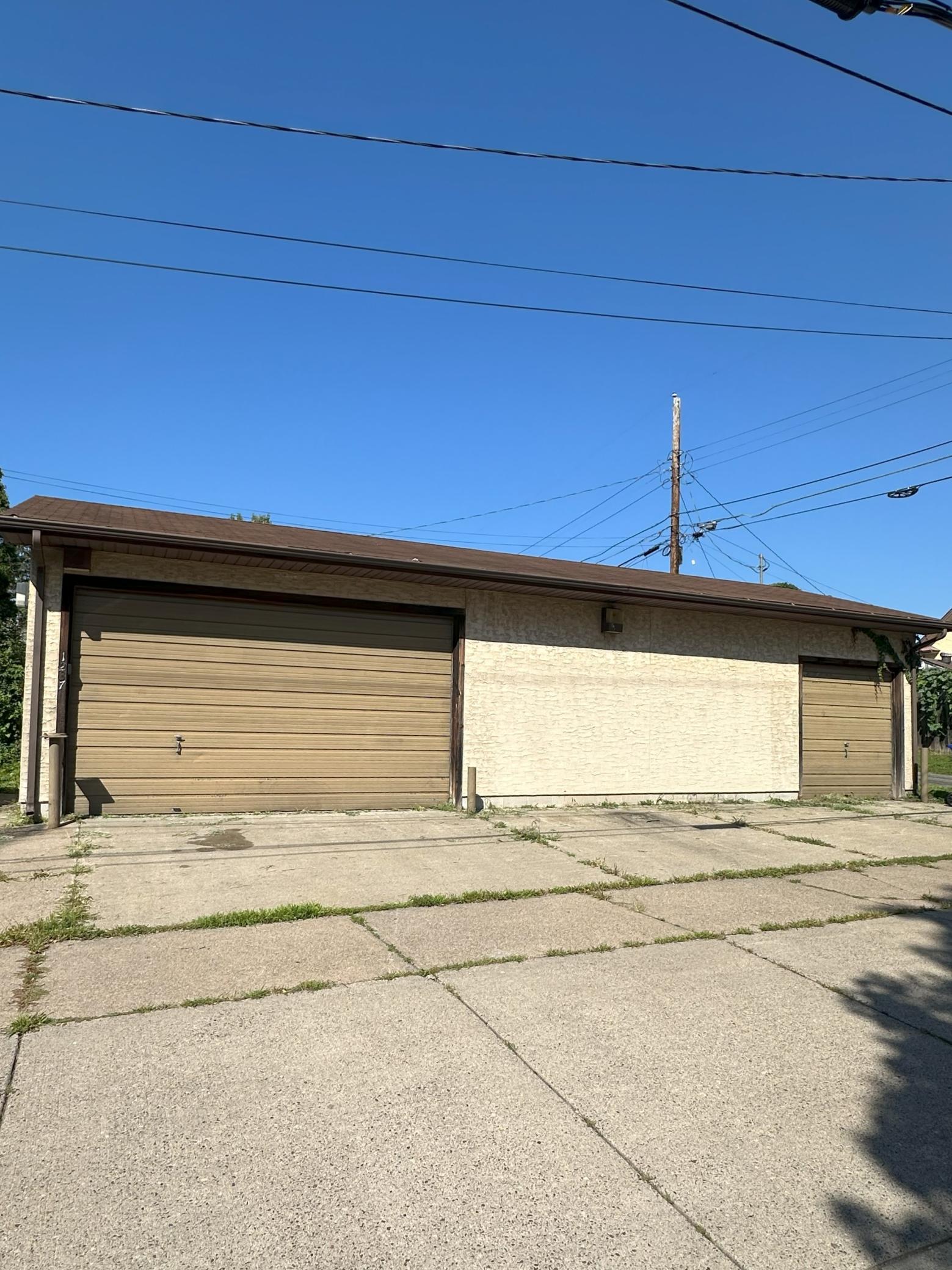 1237 5th Street East St. Paul, MN 55106 - Photo 2 of 5