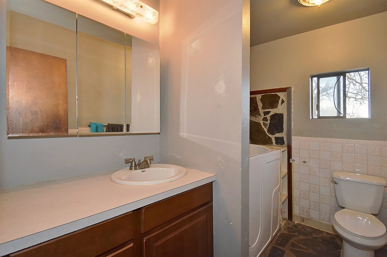 2205 North Coleman Road Spokane Valley, WA 99212 - Photo 11 of 20