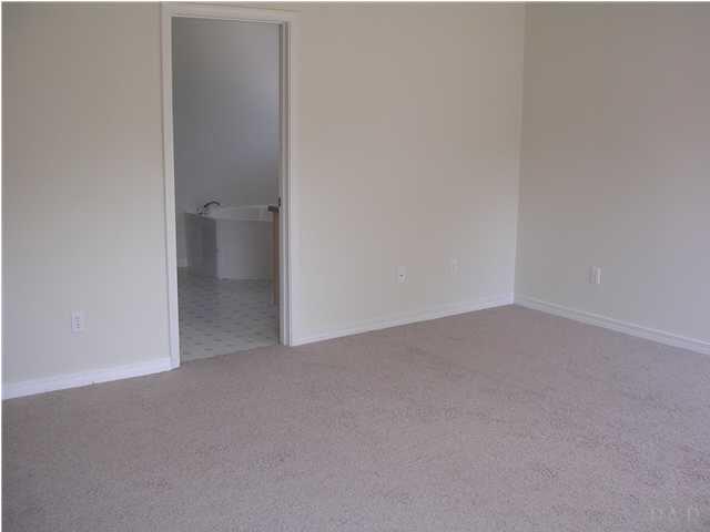 2664 Lincoln Road, Unit 10/5 Navarre, FL 32566 - Photo 13 of 23 Gallery Image 13