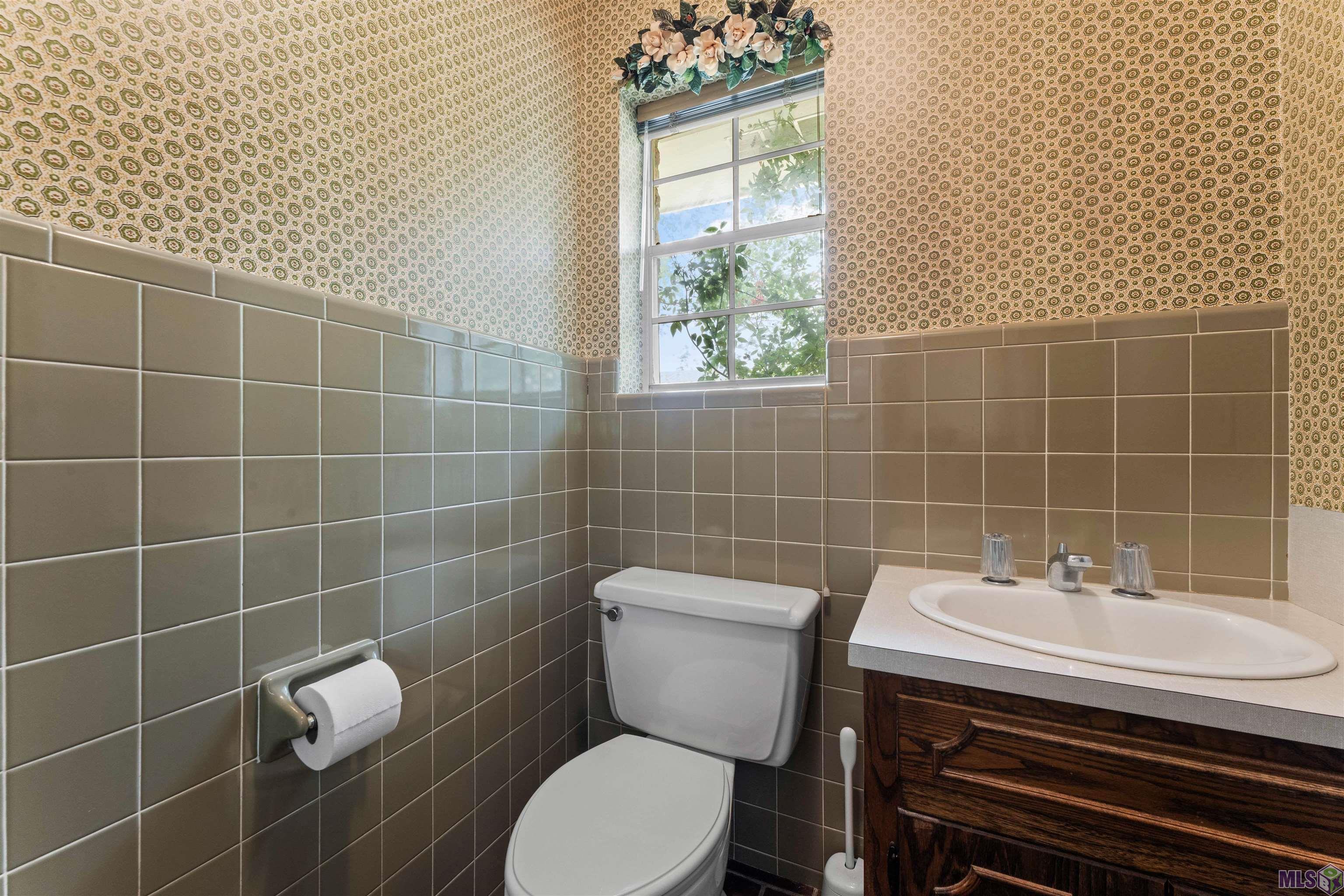 4230 Pine Ridge Drive Baton Rouge, LA 70809 - Photo 11 of 29