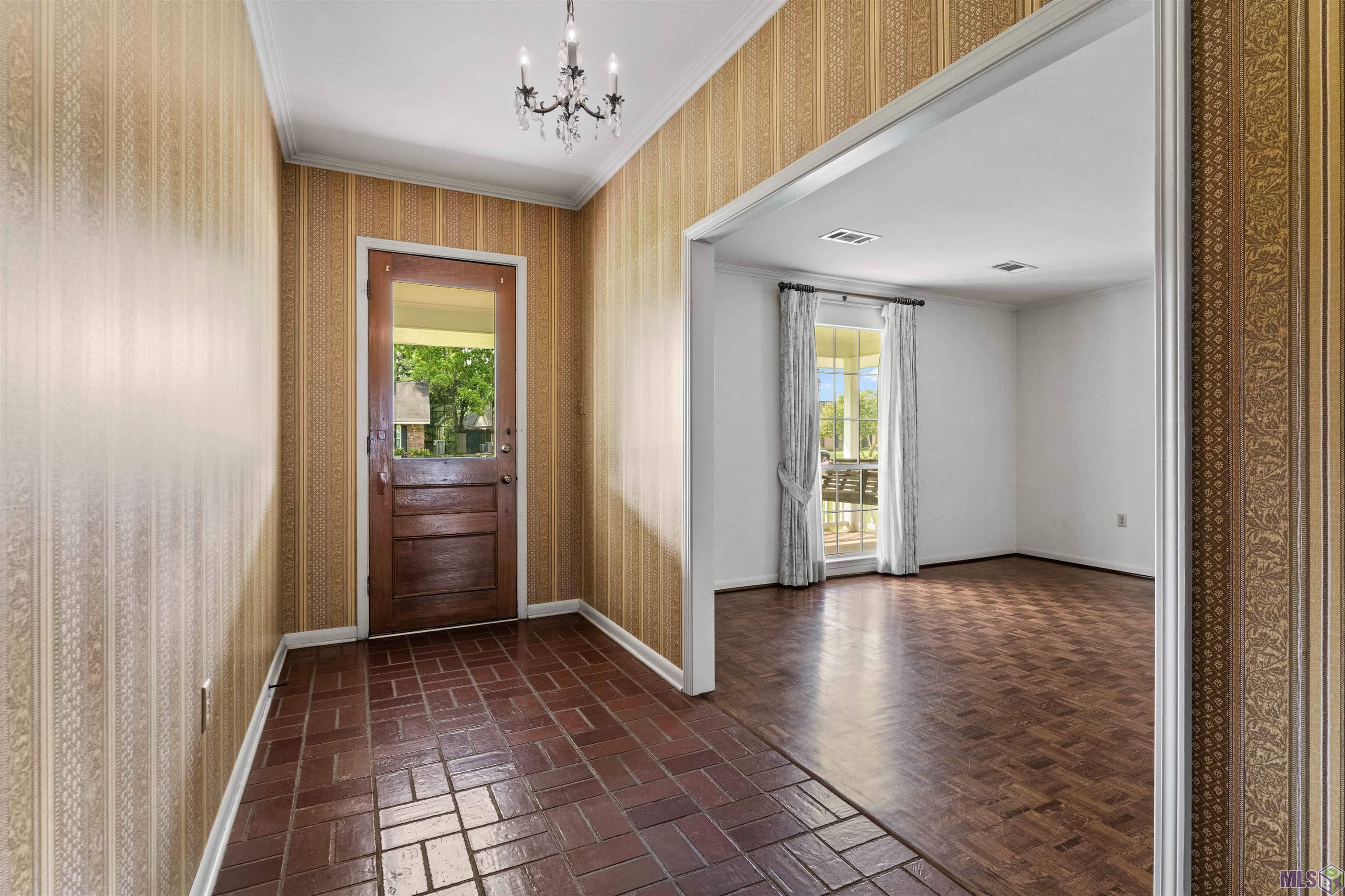 4230 Pine Ridge Drive Baton Rouge, LA 70809 - Photo 2 of 29