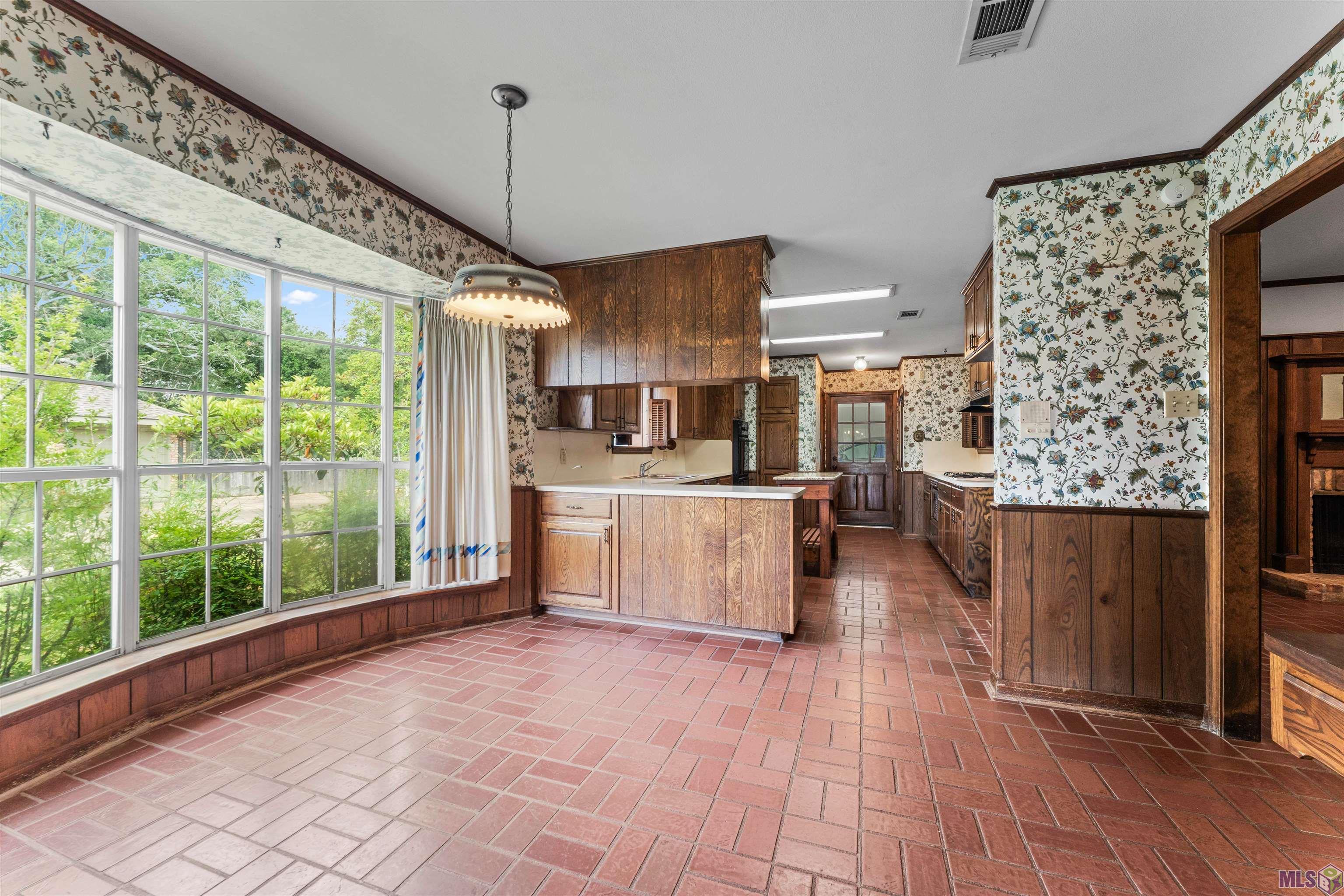 4230 Pine Ridge Drive Baton Rouge, LA 70809 - Photo 7 of 29