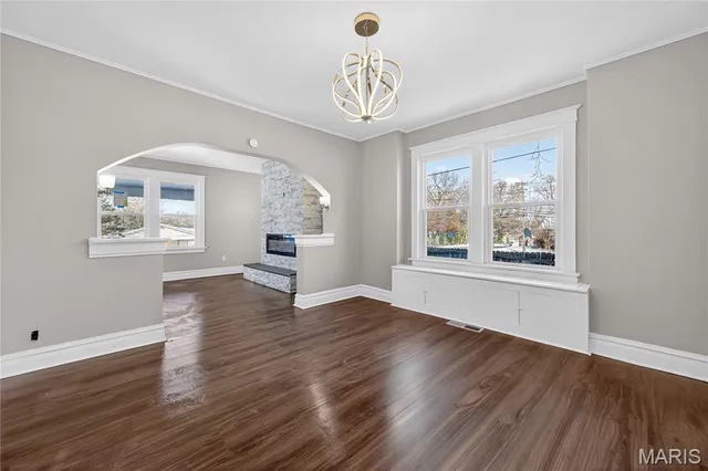 $275,000 | 2212 Charlack Avenue, St. Louis, MO 63114