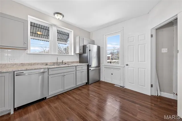 $275,000 | 2212 Charlack Avenue, St. Louis, MO 63114