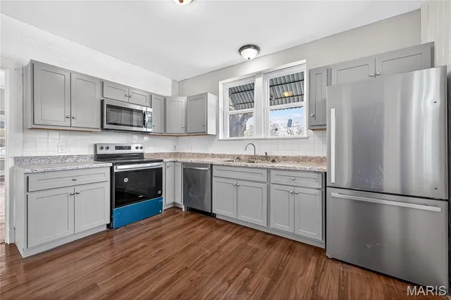 $275,000 | 2212 Charlack Avenue, St. Louis, MO 63114