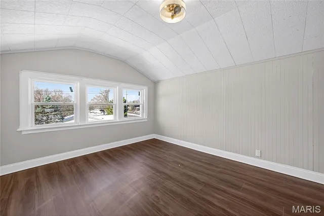 $275,000 | 2212 Charlack Avenue, St. Louis, MO 63114