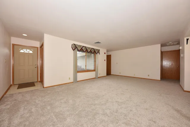 $255,000 | 2116 Woodburn Road, Unit C, Waukesha, WI 53188